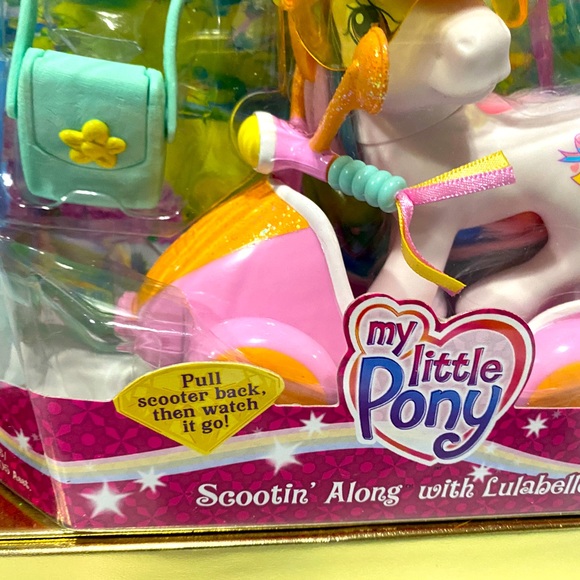 MY LITTLE PONY G3 NWT VTG 2005 CRYSTAL PRINCESS SCOOTIN ALONG WITH LULABELLE - Picture 4 of 16